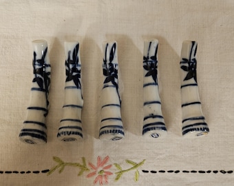 Vintage Set of 5 Chopstick Rest.  Porcelain made in Japan. Hand Painted Bamboo Pattern.