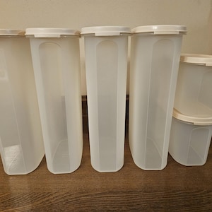 Vintage Set of 6 Tupperware Modular Mates Oval Containers. 4 Large and 2 Small Clear with Peach Lid.