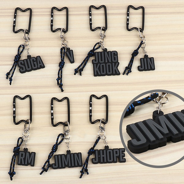 Porte-clés en silicone inspiré de BTS avec un design noir simple : version limitée, Bts Merch, breloque porte-clés Bts, sangle porte-clés Bts, cadeaux Bts