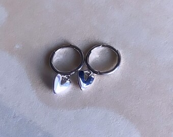Créoles coeur Huggie - Argent sterling 925, boucles d'oreilles délicates, argent ou or, boucles d'oreilles coeur d'amour