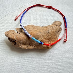 Tobillera de cuentas, tobillera ajustable roja, cuentas de vidrio a rayas Miyuki, rojo, azul y turquesa, regalo de verano hecho a mano