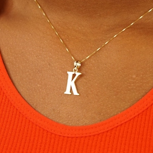 Collar con inicial de oro macizo de 14 k, colgante con inicial, regalo personalizado, collar con letras del alfabeto y oro, cumpleaños, letra inicial pulida