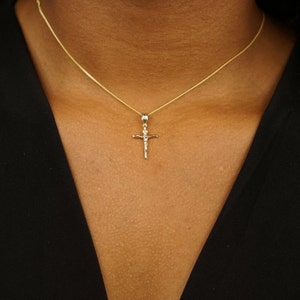 14k Gold Heavy Plated Crucifix Pendant Cross Pendant + Rope Chain Necklace Set 20 Inches Premium Gift Box 89a91f1e 3649 4b55 Aa63 B16a67e7e108 1.ae8527fe03de9852a7e05ff8950dc337