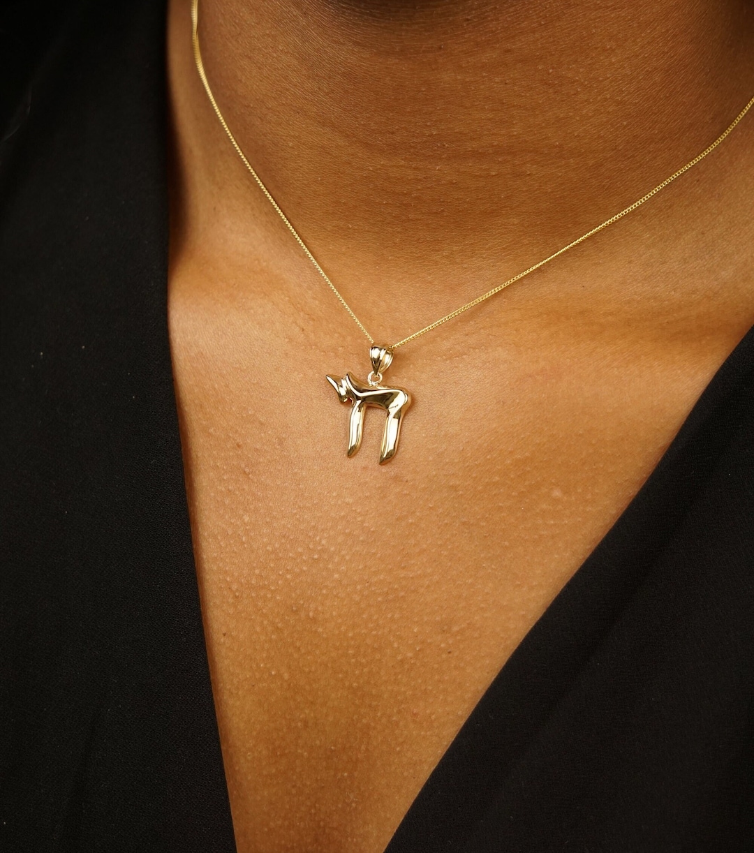14k Solid Gold Hebrew Chai Pendant, Meaning Life, L'chaim to Life