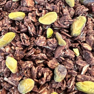 Pistachio Chocolate Granola: 17 ounces