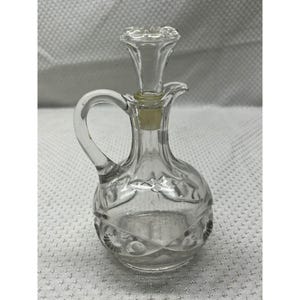 One (1) Vintage Glass Cruet Olive Oil Vinegar Bottle With Glass Stopper
