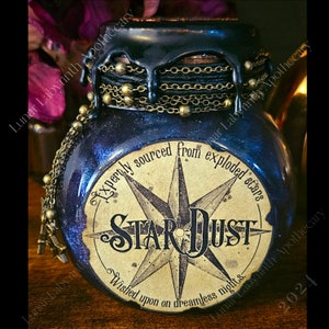 Color Changing Potion Bottle - Star Dust Dark - Witchy Decor, Halloween Apothecary, Steampunk Gothic Shelf Prop, Fantasy Decor