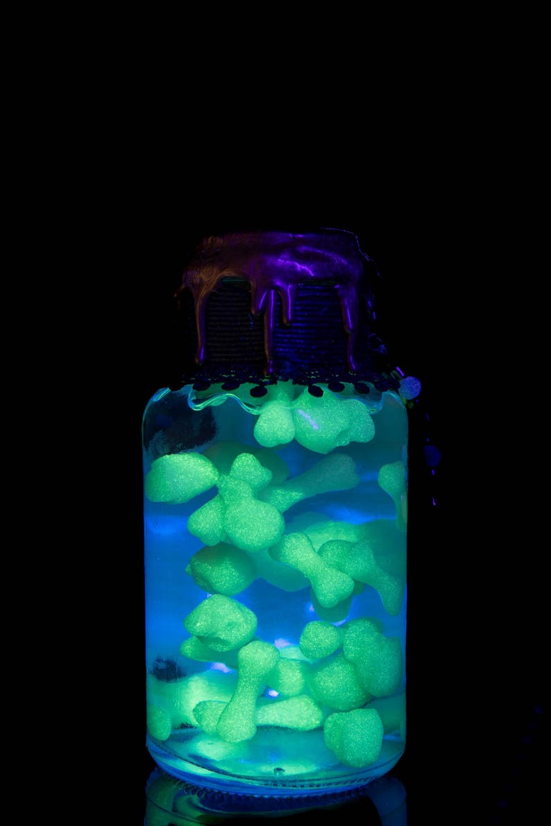 Glow-in-the-Dark fles Halloween-drankje: Gothic Witchy-decor afbeelding 5