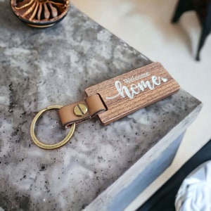 Welcome Home Keychain / Laser Engraved Wood Keychain / Real Estate Marketing / Real Estate Closing Gift / Realtor Keychain / New Homebuyer