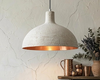 Moderne witte hanglamp – Handgemaakte koperen plafondlamp – Rustieke boerderijverlichting – Hanglamp boven keukeneiland – Koperen binnenverlichting