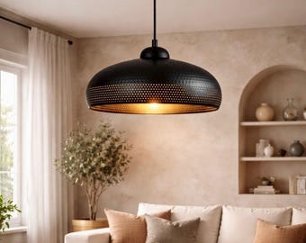 Moderne hanglamp in zwart en messing – Handgemaakte Marokkaanse lamp uit Marrakech | Luxe plafondverlichting