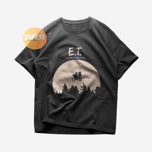 E.T. Movie shirt | Extra Terrestrial shirt | Alien shirt | Vintage tee | Jurassic park shirt | Epic Movie shirt | Oscar Winner movie | Gift