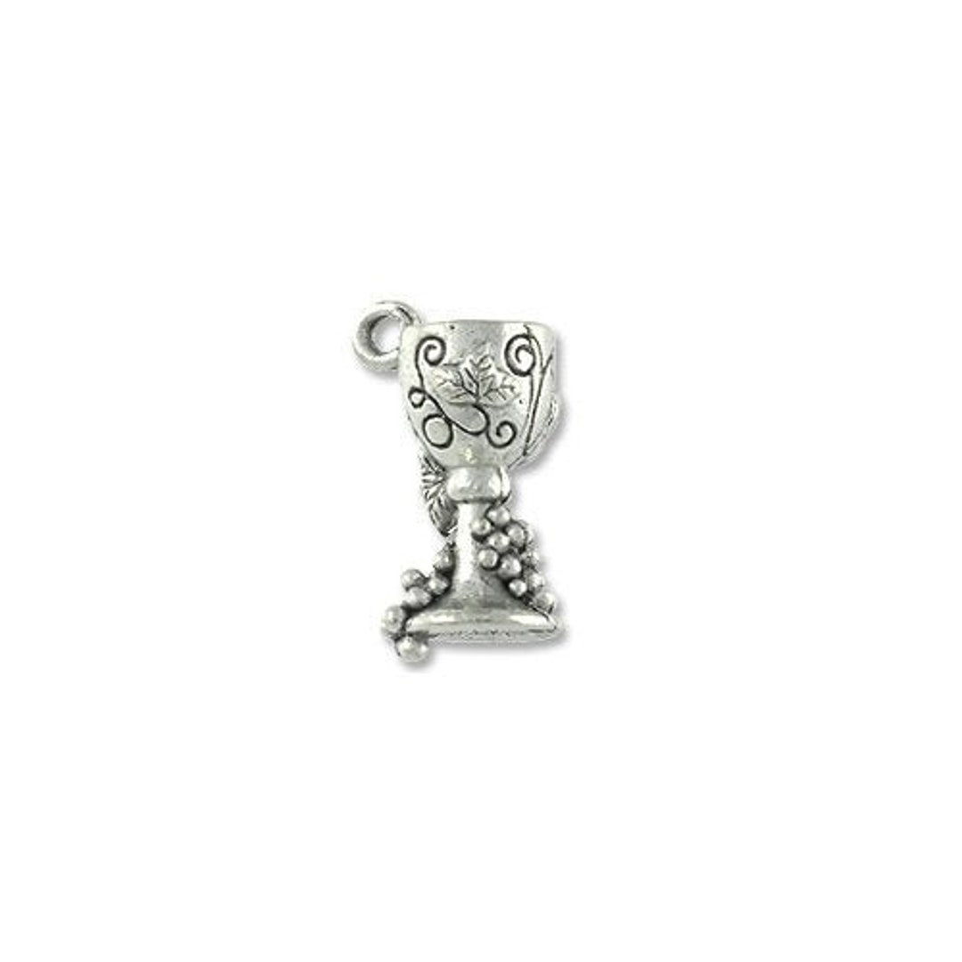 Grapewine Charm