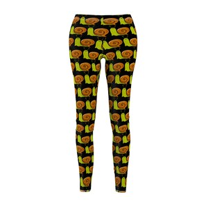 Snail, Women&#39;s Cut & Sew Casual Leggings (AOP)