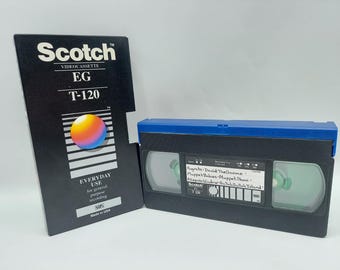幼児向け VHS テープ 10 本、はらぺこあおむし、ボゾ、キャスパーなど