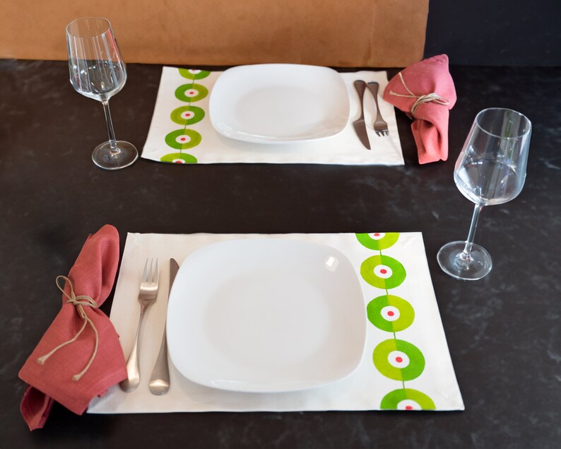 Otis Designs RINGS Placemat - Thumbnail 3