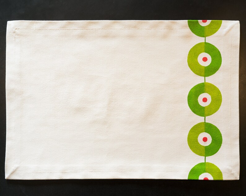 Otis Designs RINGS Placemat