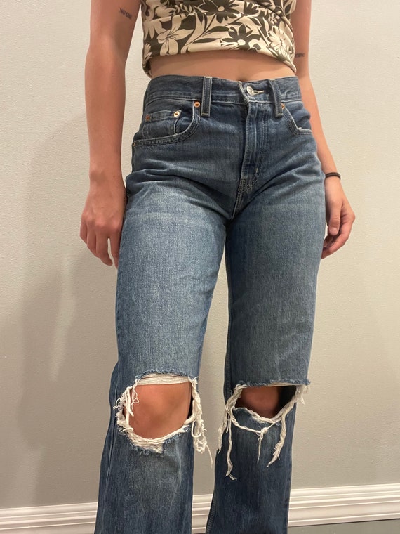 Vintage Straight Legged Ripped Levi Jeans