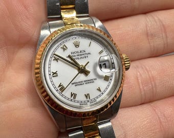 Vintage Ladies Rolex Oyster Perpetual DateJust Timepiece