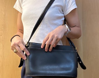 Vintage Coach Equestrian Slim Crossbody Shoulder Bag 9802