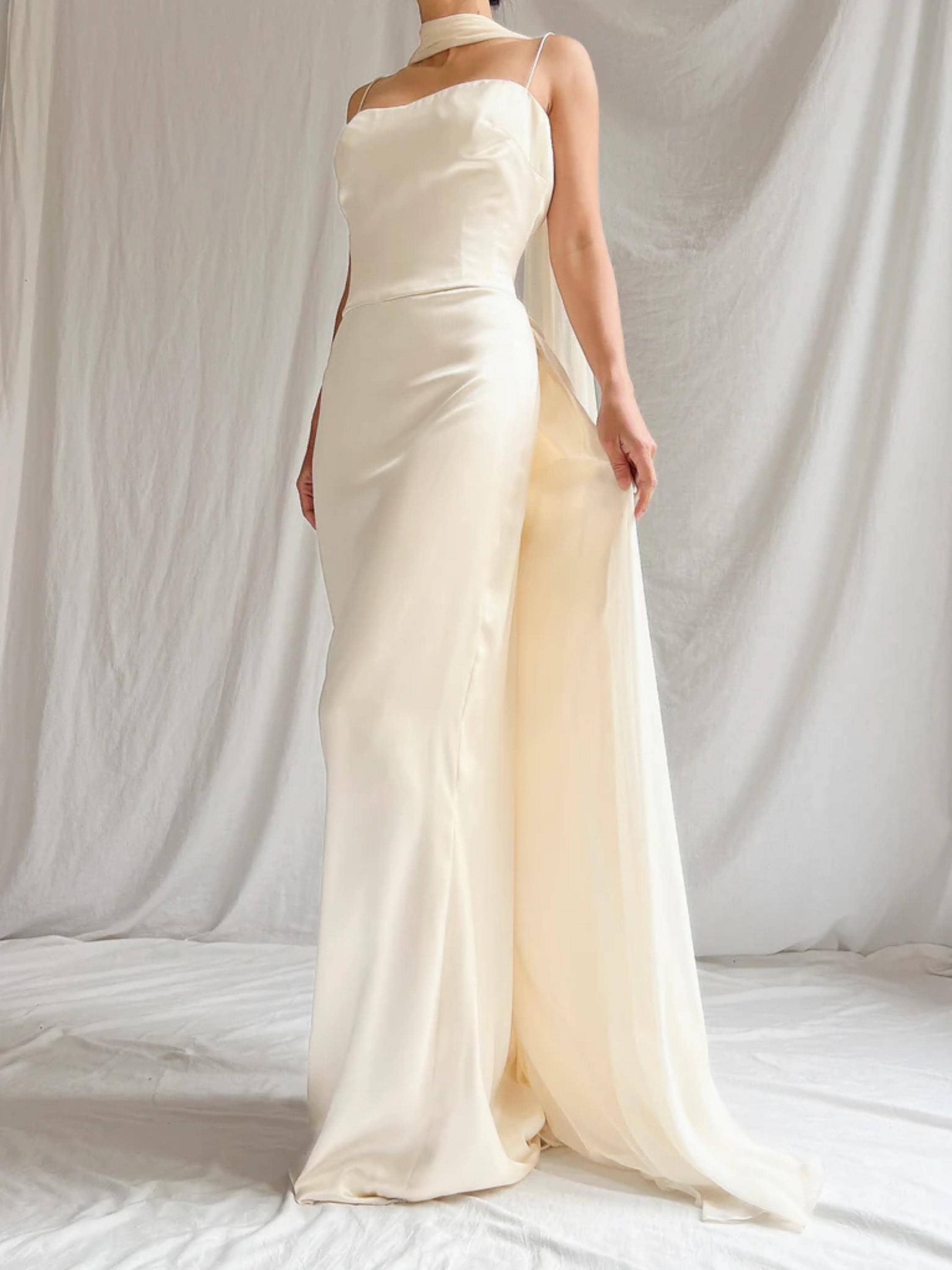 VERAWANG／Pavlova／US4 Vera Wang | Dresses | Vera Wang Pavlova Wedding Gown | Poshmark