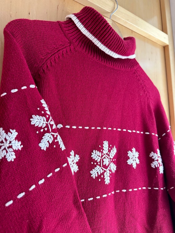 Vintage Women’s Red Snowflake Sweater - image 1