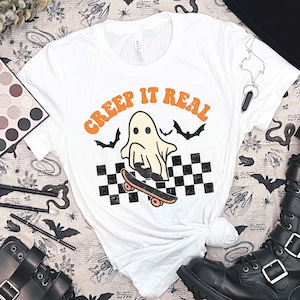 Retro Skateboarding Ghost T-shirt, Spooky Season Graphic Apparel, Vintage Halloween Clothing, Ghost Art, Custom Ghost Birthday Party Gift