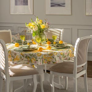 Lemon Round Tablecloth – Handmade 100% Cotton Table Linen – Italian Fabric – Summer Table Decor – Yellow Lemon Print – Cottage Kitchen Style