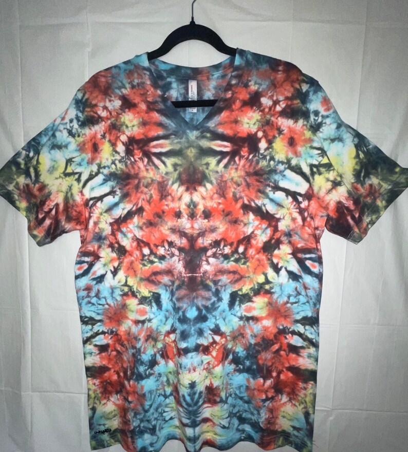 bella canvas tie dye t shirt