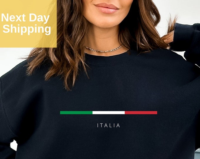 Italia Sweatshirt, Minimalist Italy Flag Hoodie, Italiano Flag Sweatshirt, Italy Lover Gift, Italy Trip Hoodie, Europe Trip Shirt, Italy Fan