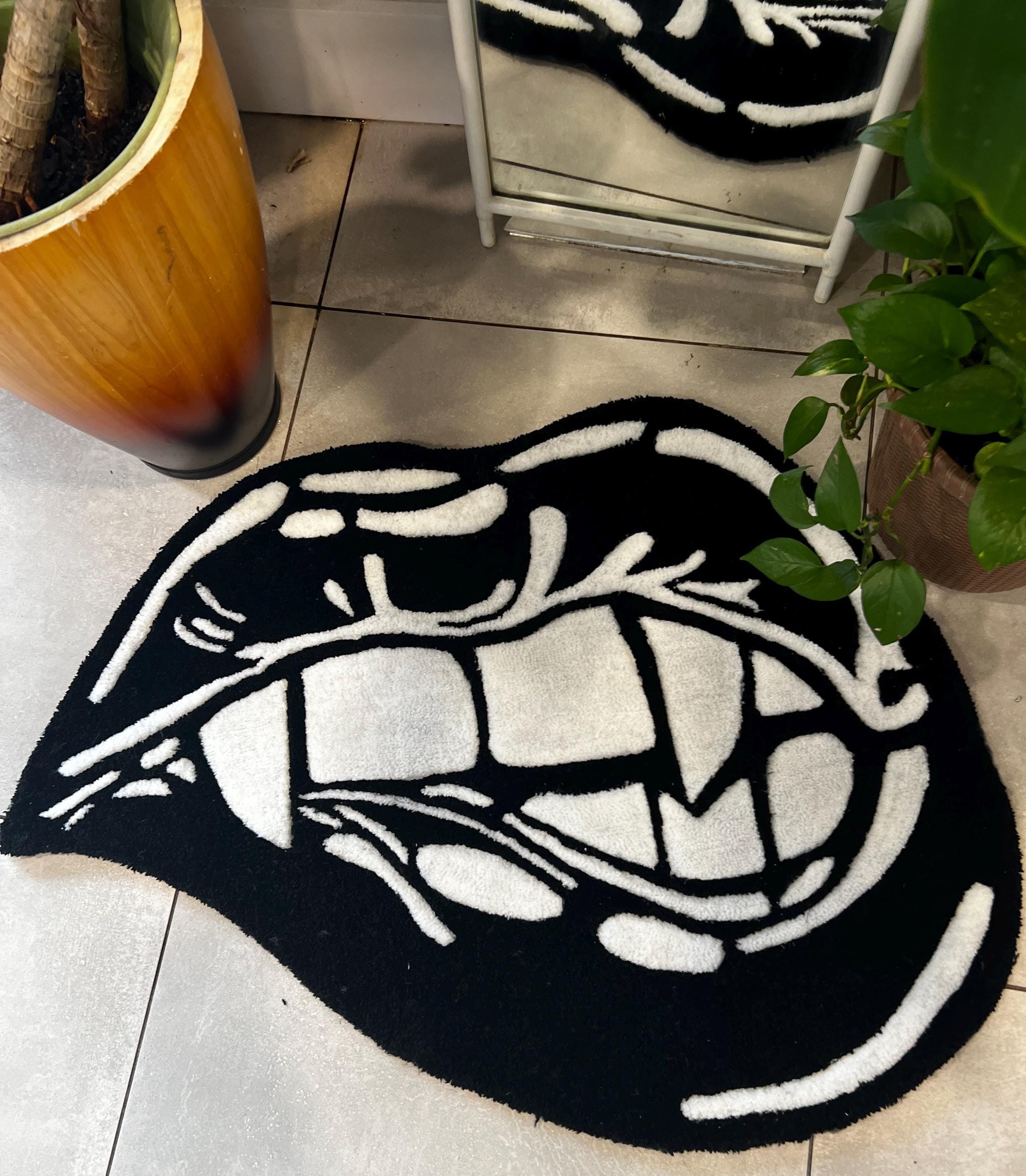 Vampire Fangs Rug Handmade Tufting Halloween Vampire Lips Rug - Etsy