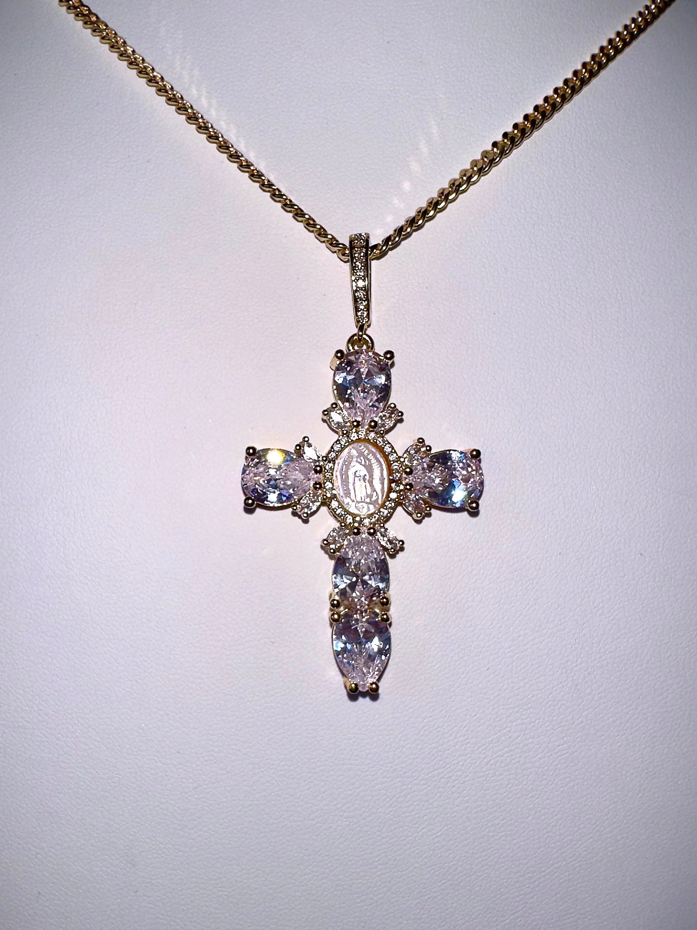 hyde着用　希少　DOLCE&GABBANA cross necklace KIM DOLCE&GABBANA Necklace with rhinestone crystal cross in