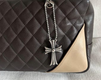 Handtaschen-Charme, Kreuz Geldbörse Charme, Taschenanhänger, Kreuz Schlüsselanhänger, Cross Taschenanhänger, Charme Schlüsselbund, Kreuz Charme, Silber Kreuz Charme, Geschenk