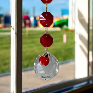 Crystal SunCatcher Apple Rainbow Maker in geschenkverpakking met kaart en donatie