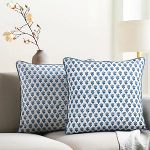 Capa de almofada de algodão com estampa indiana em blocos feitos à mão para casa de fazenda, estilo preppy, boho, decoração de casa, floral, almofada decorativa para sofá - Azul apatita.