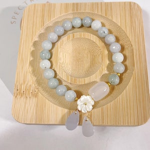 Natural White Jade Emerald Agate Daisy Luck Bracelet