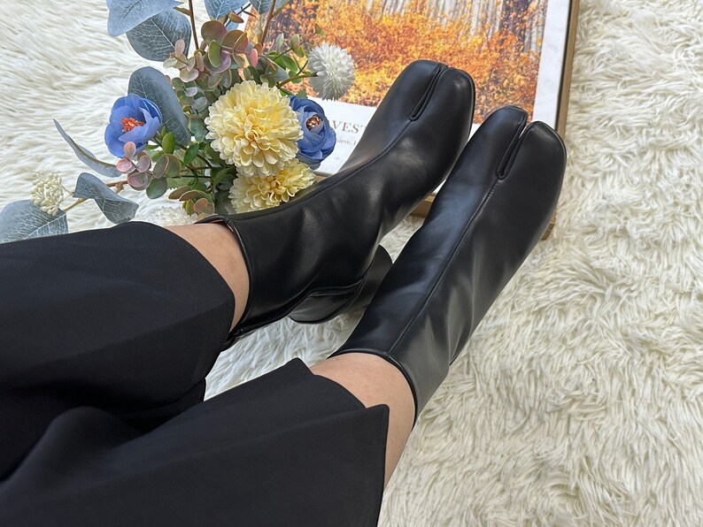 Women Tabi Split Toe Boots Black Chunky Round Heels Tabi - Etsy