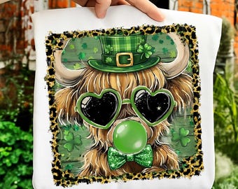 St. Patrick's Day Highland Cow png, St. Patrick's Coquette png, Lucky Cow & Glasses Digital, Irish png, Shamrock Highland Cow png-sublimatie