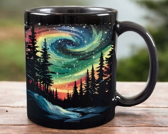 Caneca Aurora Boreal, Caneca de Café Luzes do Norte, Caneca Céu Noturno, Caneca Celestial, Presente para Amantes da Natureza, Caneca Alasca, Caneca Céu Estrelado, Caneca Floresta