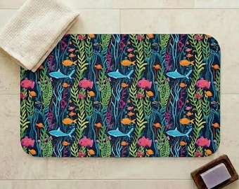 Tappetino da bagno con pesci sottomarini, decorazione per il bagno con barriera corallina oceanica, tappeto colorato con vita marina, grazioso tappetino da bagno, decorazione nautica, regalo per amanti dei pesci, decorazione che stimola la dopamina.