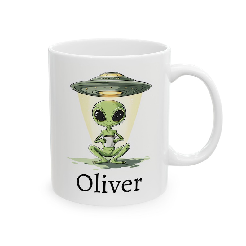 Caneca personalizada com tema alienígena, caneca de cerâmica para café extraterrestre de 325ml ou 445ml, caneca com nome personalizado, presente para quem acredita em alienígenas, presente para fãs de OVNIs, presente para amantes do espaço. imagem 6