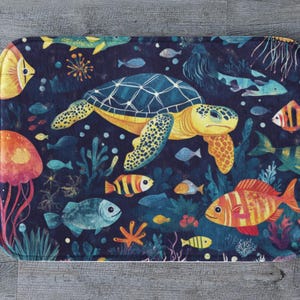 Meeresschildkröte Badematte, Ozeantier Badezimmer Dekor Bunter Meeresleben Teppich, Unterwasser Meeresgeschöpf Matte Einzigartiges Strandhaus Akzent Schildkröte Geschenk