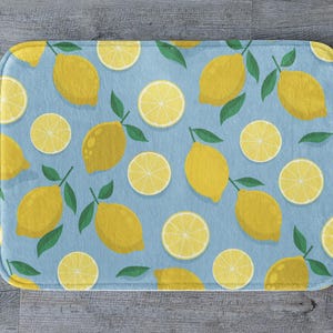Lemon Bath Mat, Lemon Pattern Shower Mat Rug, Fruit-Themed Bathroom Decor, Summer Bath Mat, Lemon Lover Gift Small Large Bath Rug, Lemon Git