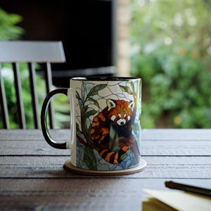 Taza de panda rojo de 325 ml, taza de café con diseño de animales salvajes, regalo para amantes del panda rojo, vajilla con diseño de animales en vidrieras, taza estilo cottagecore, regalo único con temática animal. imagen 8
