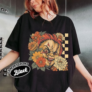 Shirt Chucky, kinderspeeloutfit, horrorfilmcadeaus voor fans, Chucky-T-shirt met bloemen, Halloween Lover Merch, comfortshirt horror, Halloween