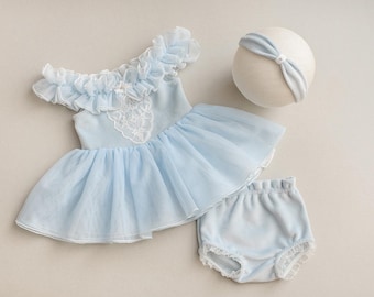 Newborn Princess Outfit: Blue Tulle Dress, Lace Details, Photography Prop