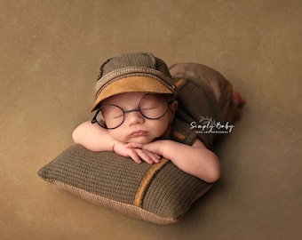 Newborn boy outfit, Newborn boy hat, Photo shoot props, Boho newborn outfit, Romper for baby boy, Green photo set, Newborn photo prop