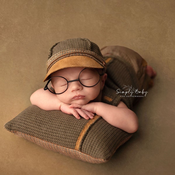 Newborn boy outfit, Newborn boy hat, Photo shoot props, Boho newborn outfit, Romper for baby boy, Green photo set, Newborn photo prop