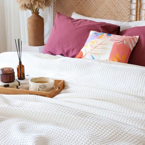 White Waffle Cotton Bed Cover, Queen or King Size Bedspread, Soft Bed Throw, Farmhouse Gift Throw Blanket, Light Waffle Blanket for Summer
