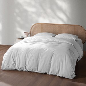Farmhouse Inspired Stonewashed Cotton Linen Bedding Set: Soft King Duvet Cover with Natural Appeal, Minimalist White Queen Bedding Ensemble